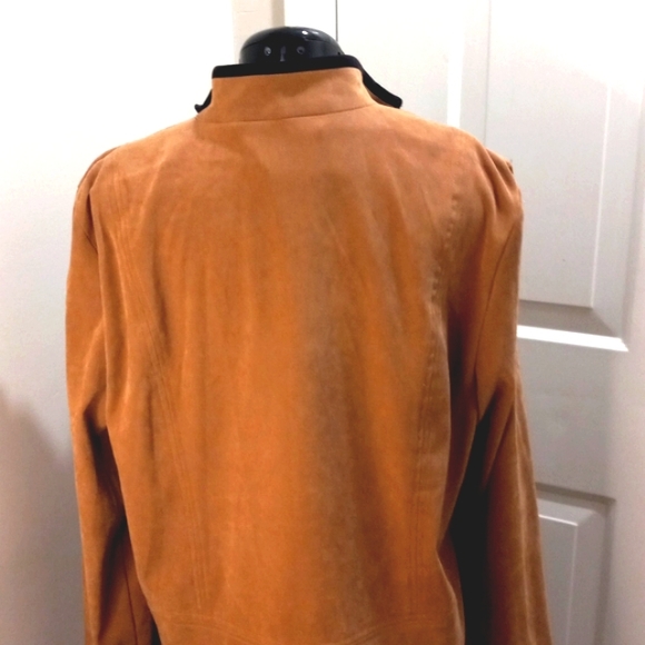 J M Collection Ultra Suede Tan Jacket Size 14 - Picture 4 of 5
